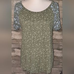 LUCKY BRAND SIZE MEDIUM